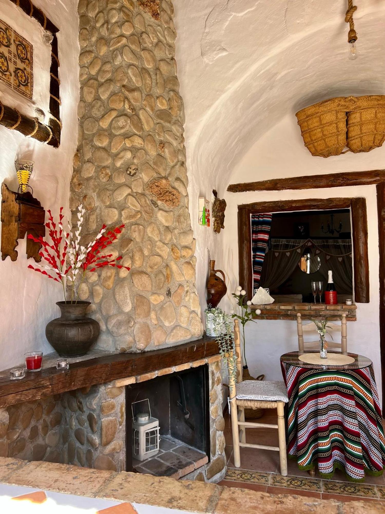 Cuevas De La Paz - Cave House Holidays Los Carriones Ruang foto