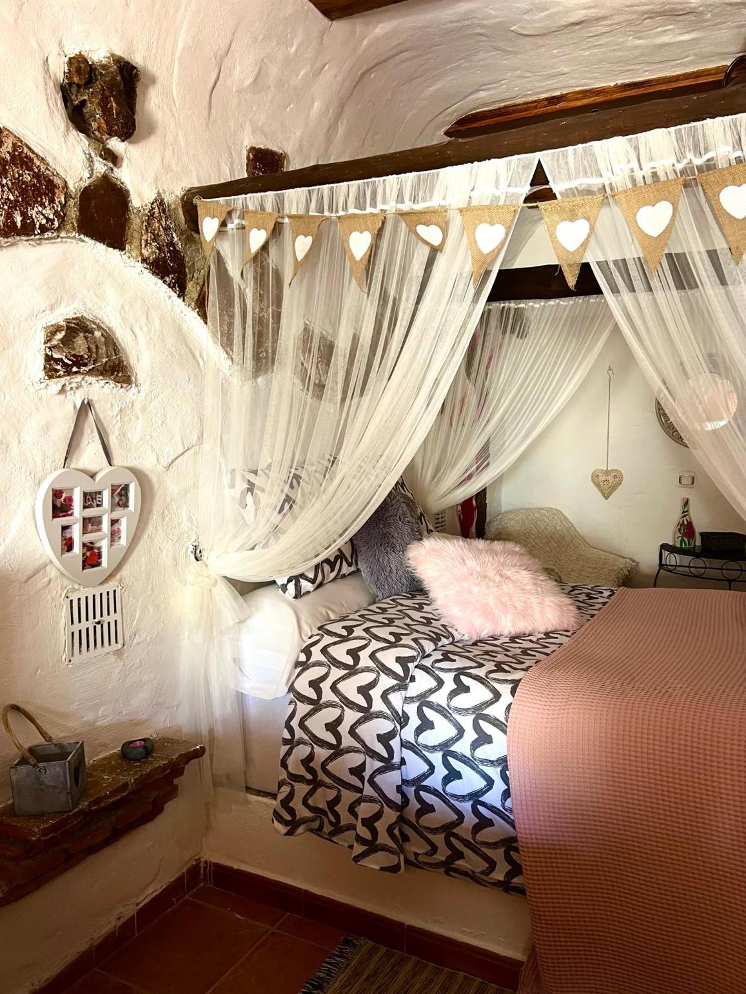 Cuevas De La Paz - Cave House Holidays Los Carriones Ruang foto