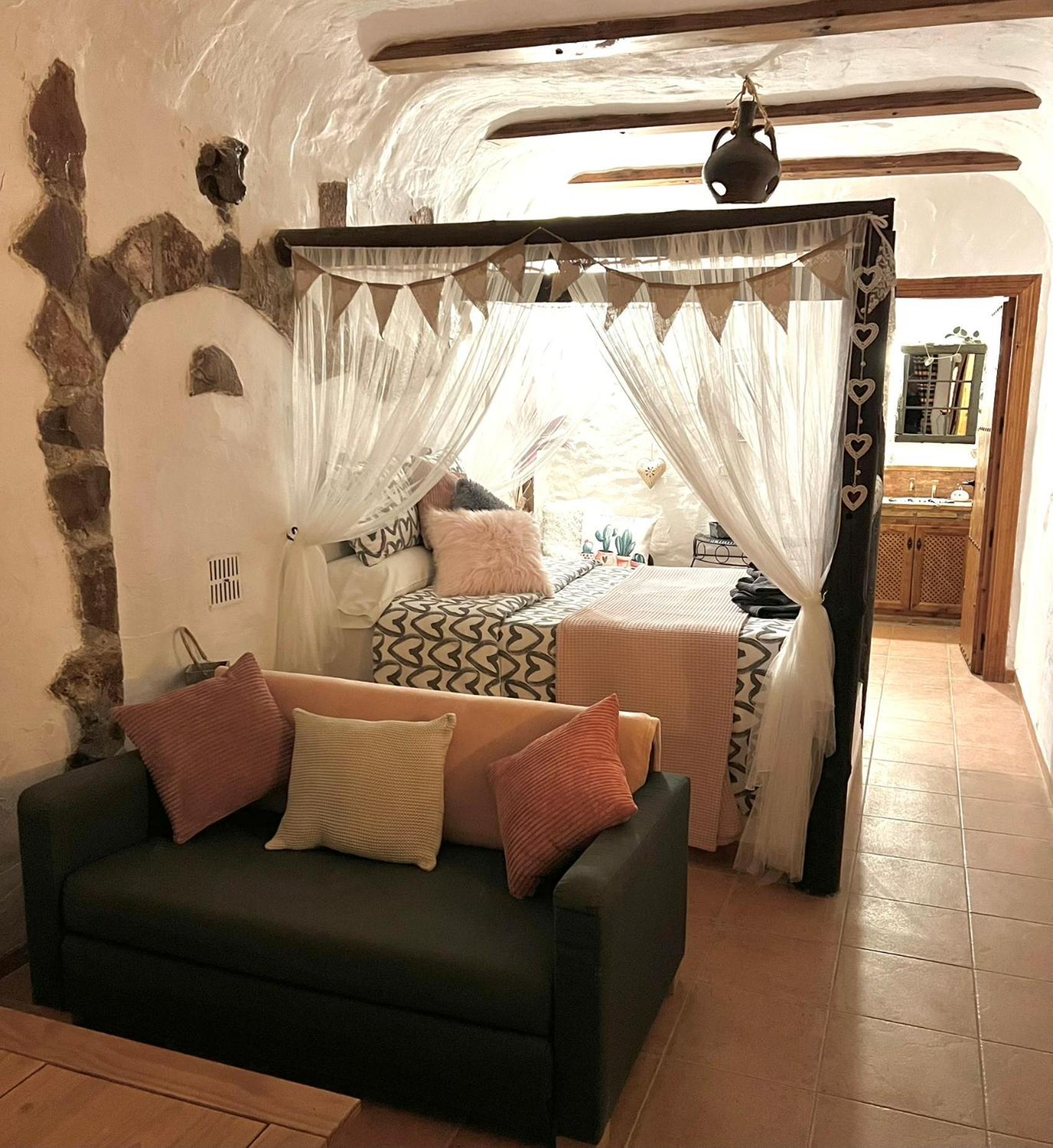 Cuevas De La Paz - Cave House Holidays Los Carriones Bagian luar foto
