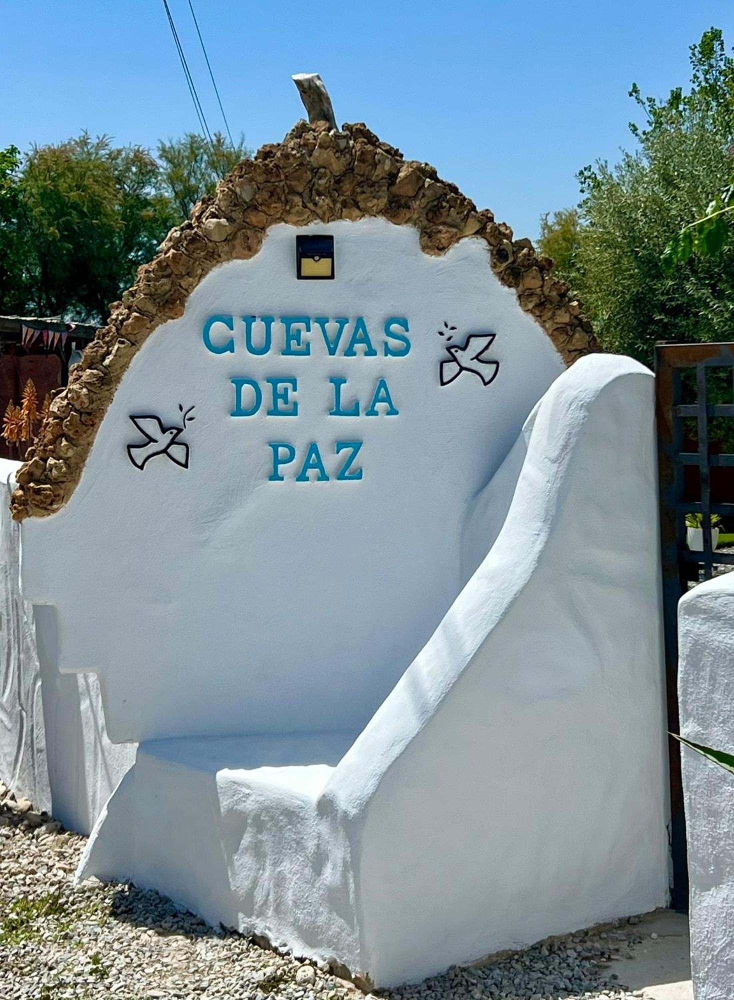 Cuevas De La Paz - Cave House Holidays Los Carriones Bagian luar foto